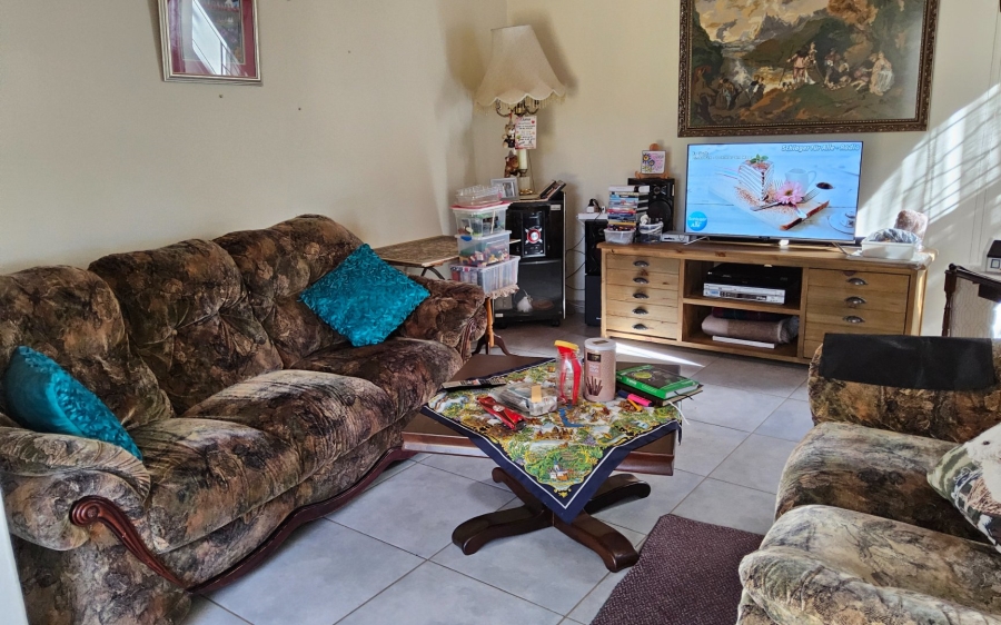 3 Bedroom Property for Sale in La Hoff North West